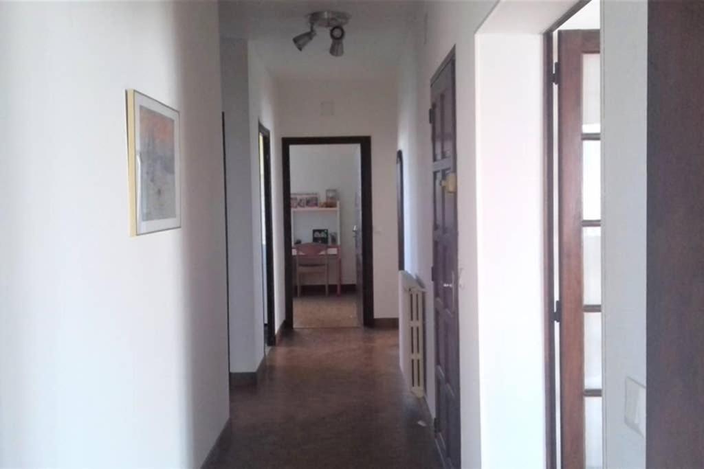 Spacieux Appartement Proche Centre Et Piscine Condom Kültér fotó