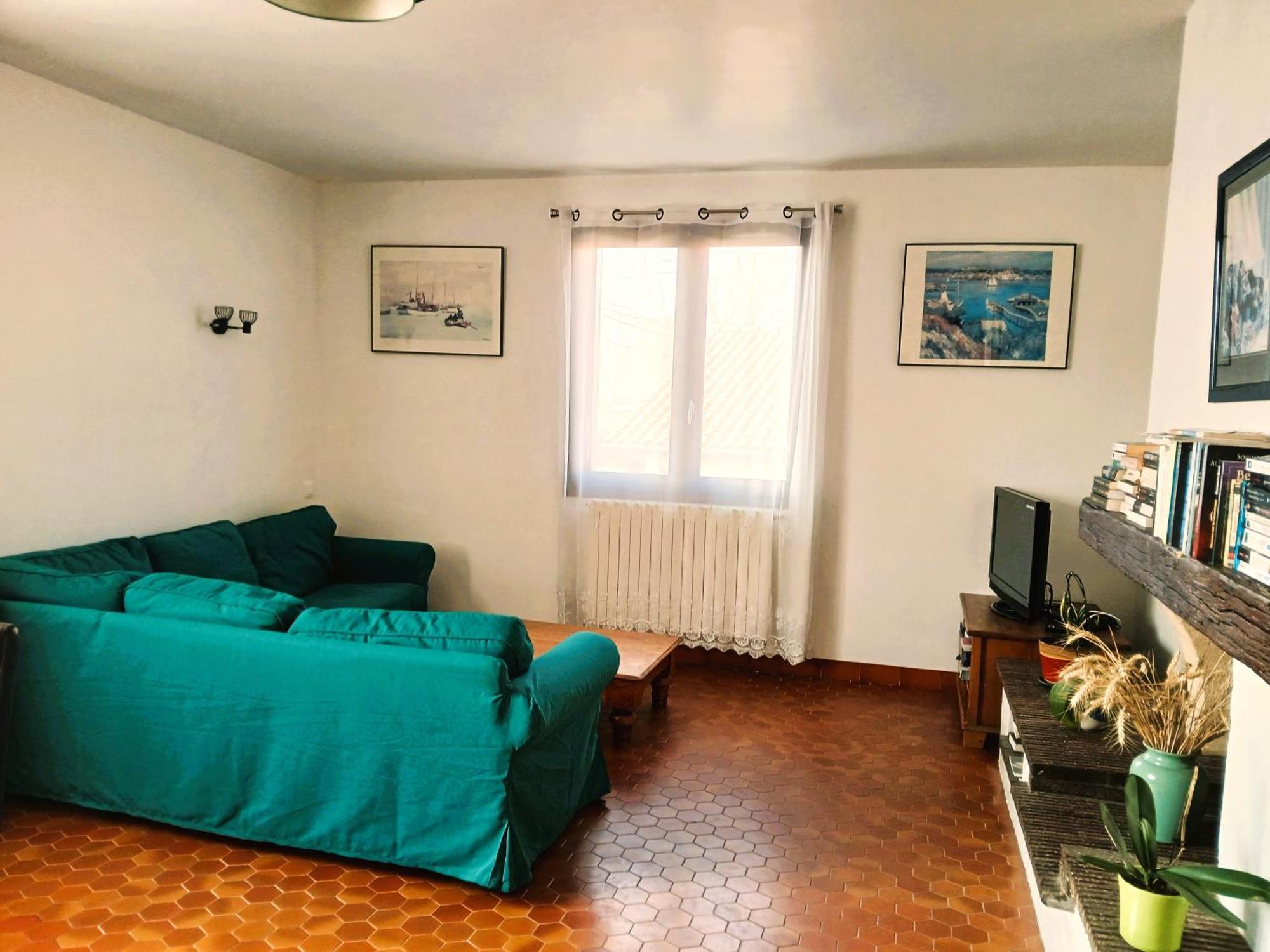 Spacieux Appartement Proche Centre Et Piscine Condom Kültér fotó
